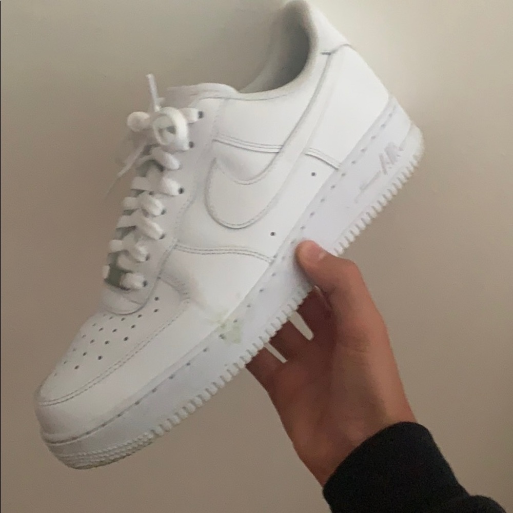 Air Force 1 Low White ‘07 Super Clean Size 10